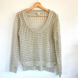 KARISS SIZE SMALL KEYHOLE GOLD STITCHED SWEATER